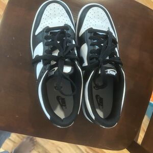Nike Dunk Low black & white